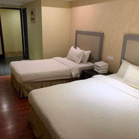 Mcity Inn Miri Eksteriør bilde